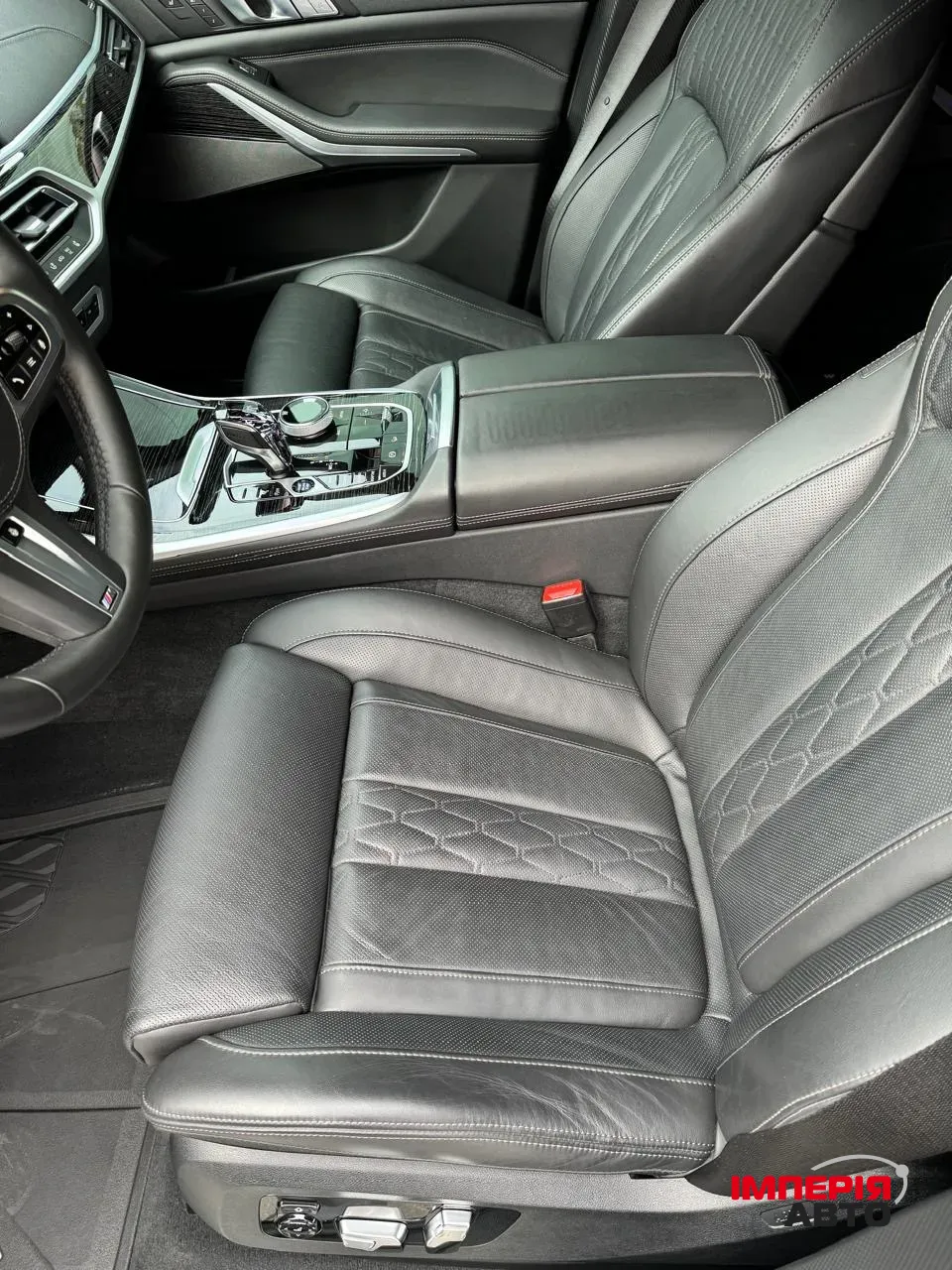 BMW X7 - фото 3