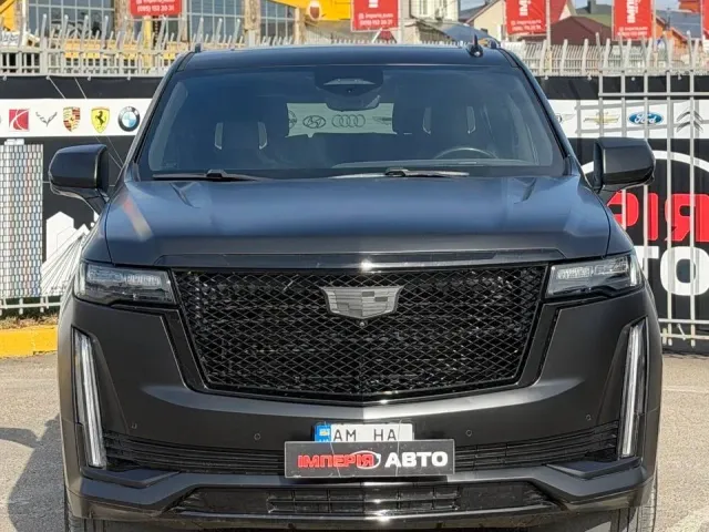 Cadillac Escalade - фото 3