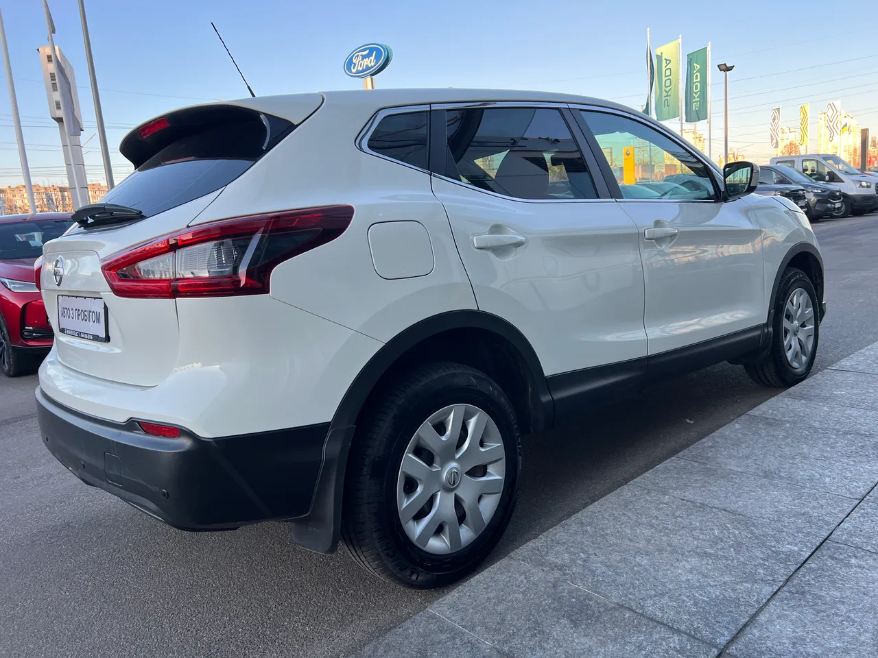 Nissan Qashqai - фото 6