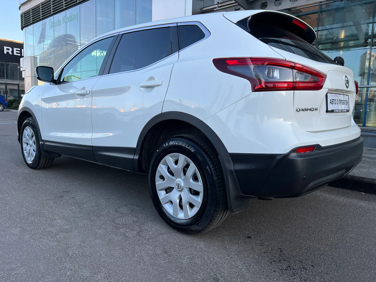 Nissan Qashqai - фото 7