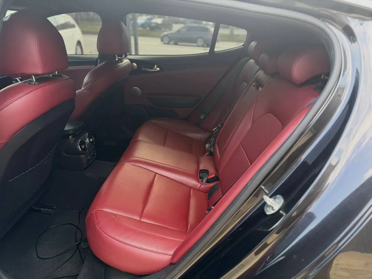 Kia Stinger - фото 11