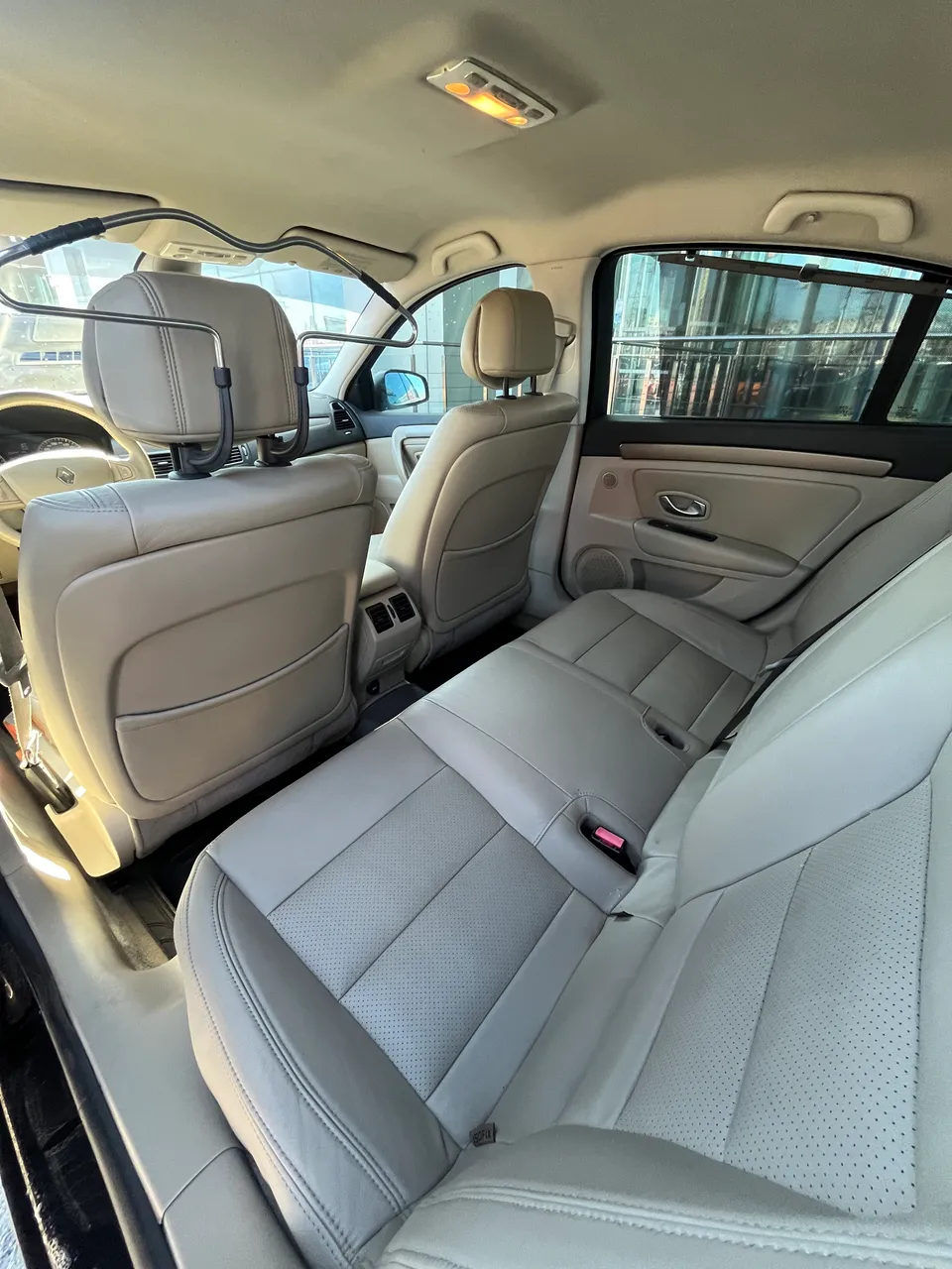 Renault Laguna - фото 12