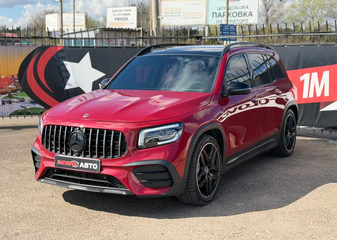 Mercedes-Benz GLB AMG - фото 13