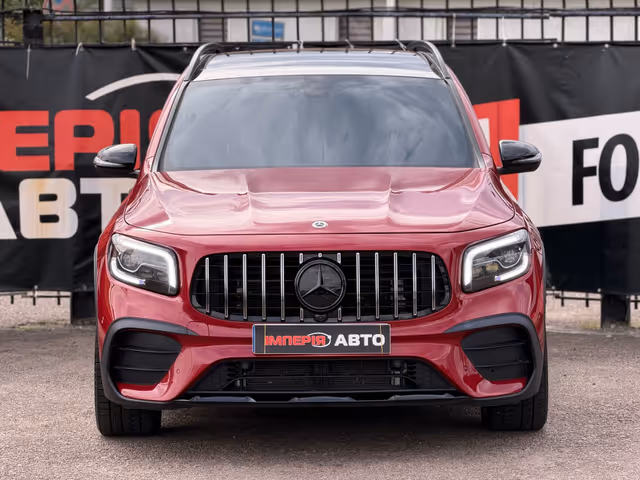 Mercedes-Benz GLB AMG - зображення 3