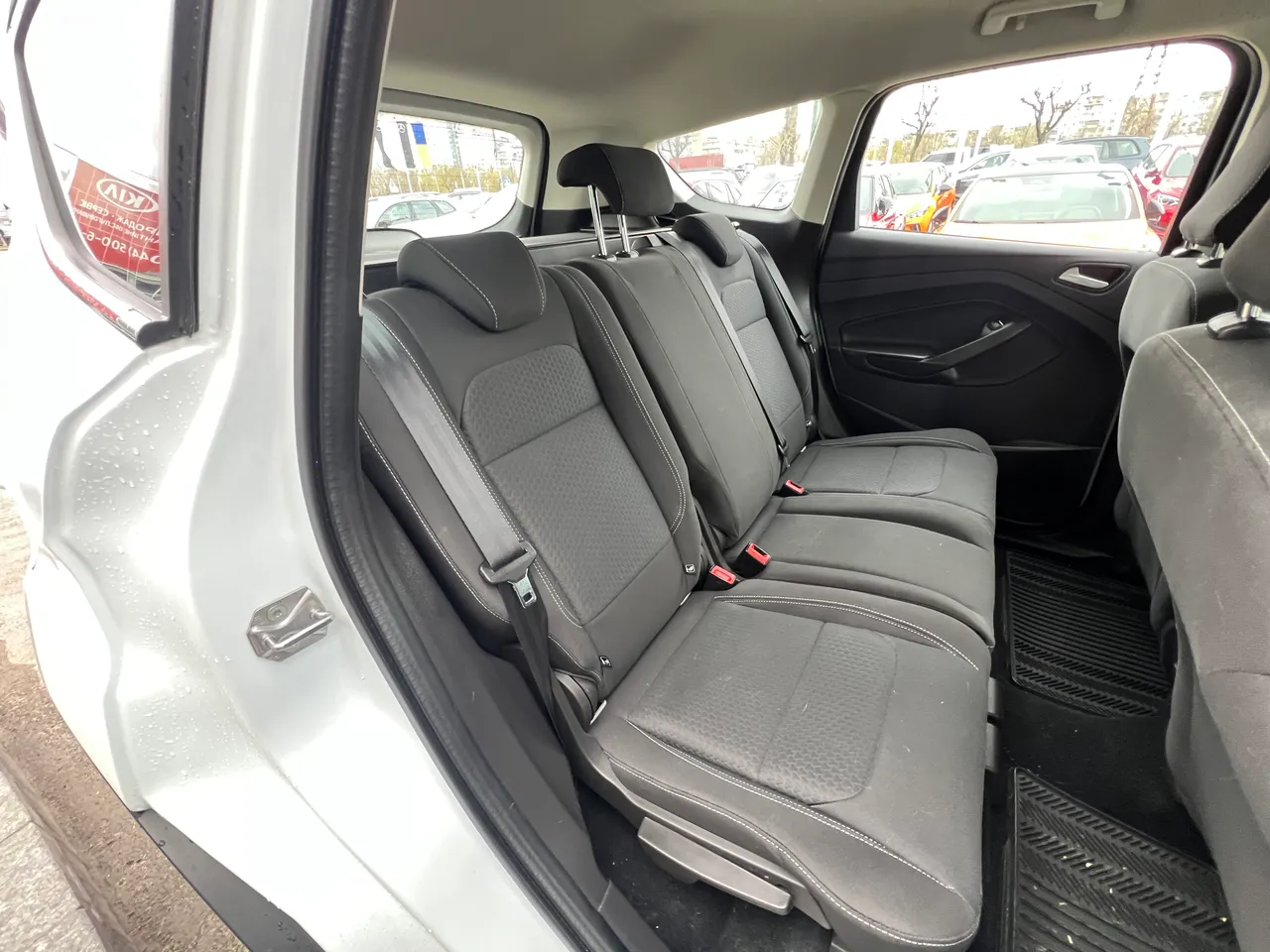 Ford Kuga - фото 23