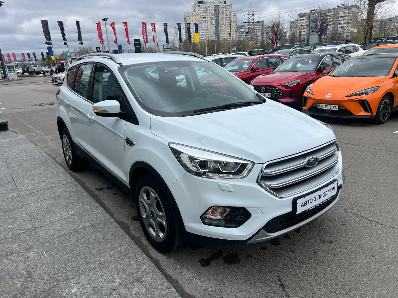 Ford Kuga - фото 4