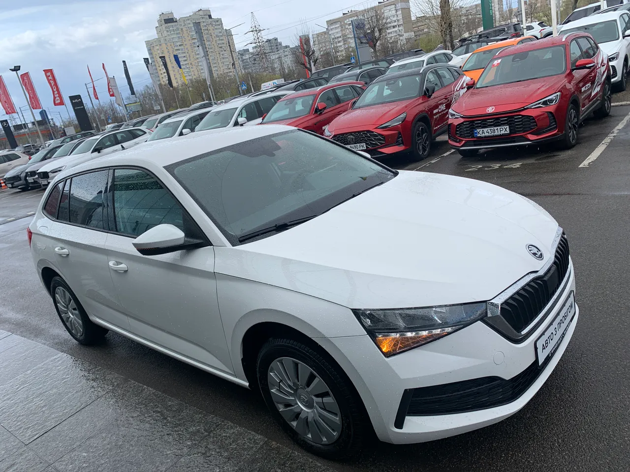 Skoda Scala - фото 4