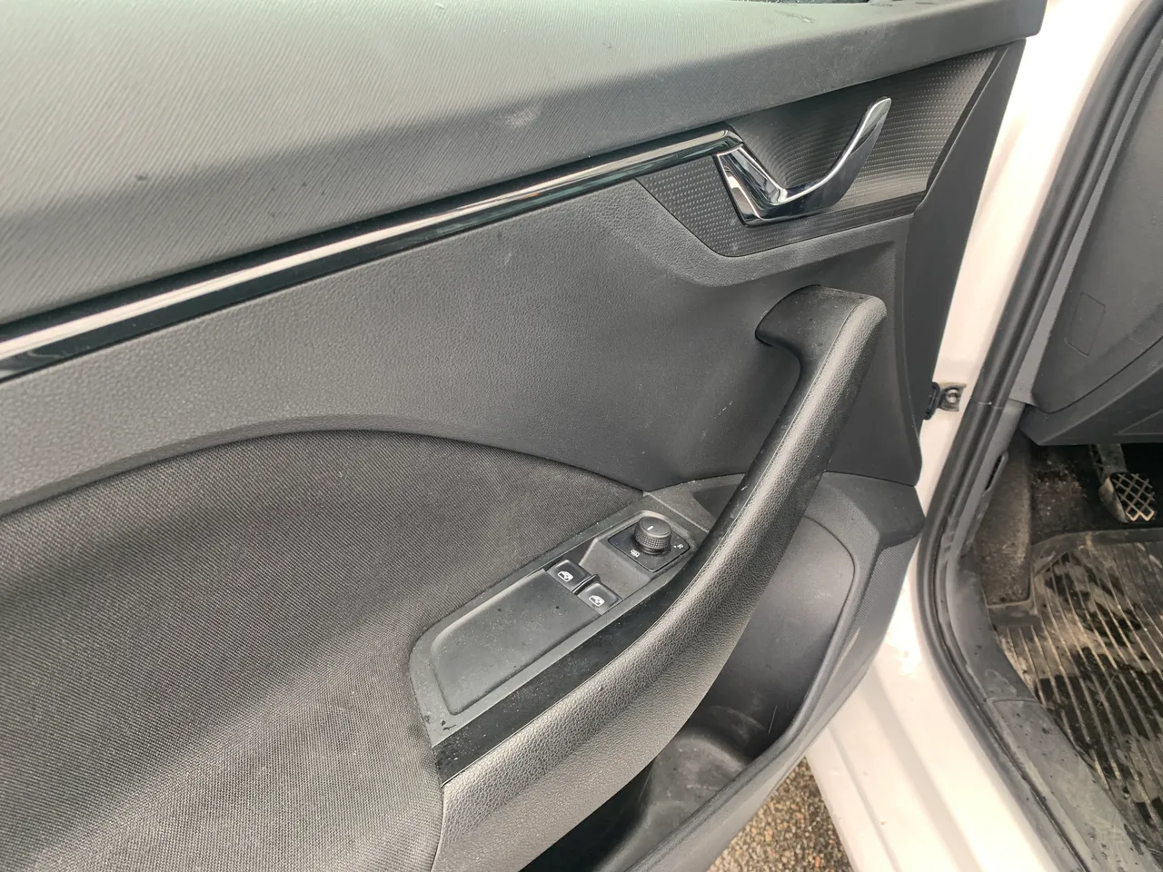 Skoda Scala - фото 11