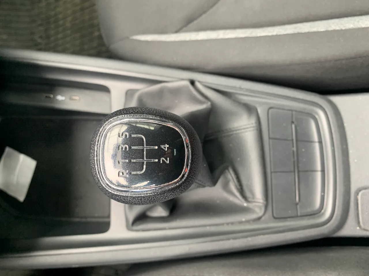 Skoda Scala - фото 18