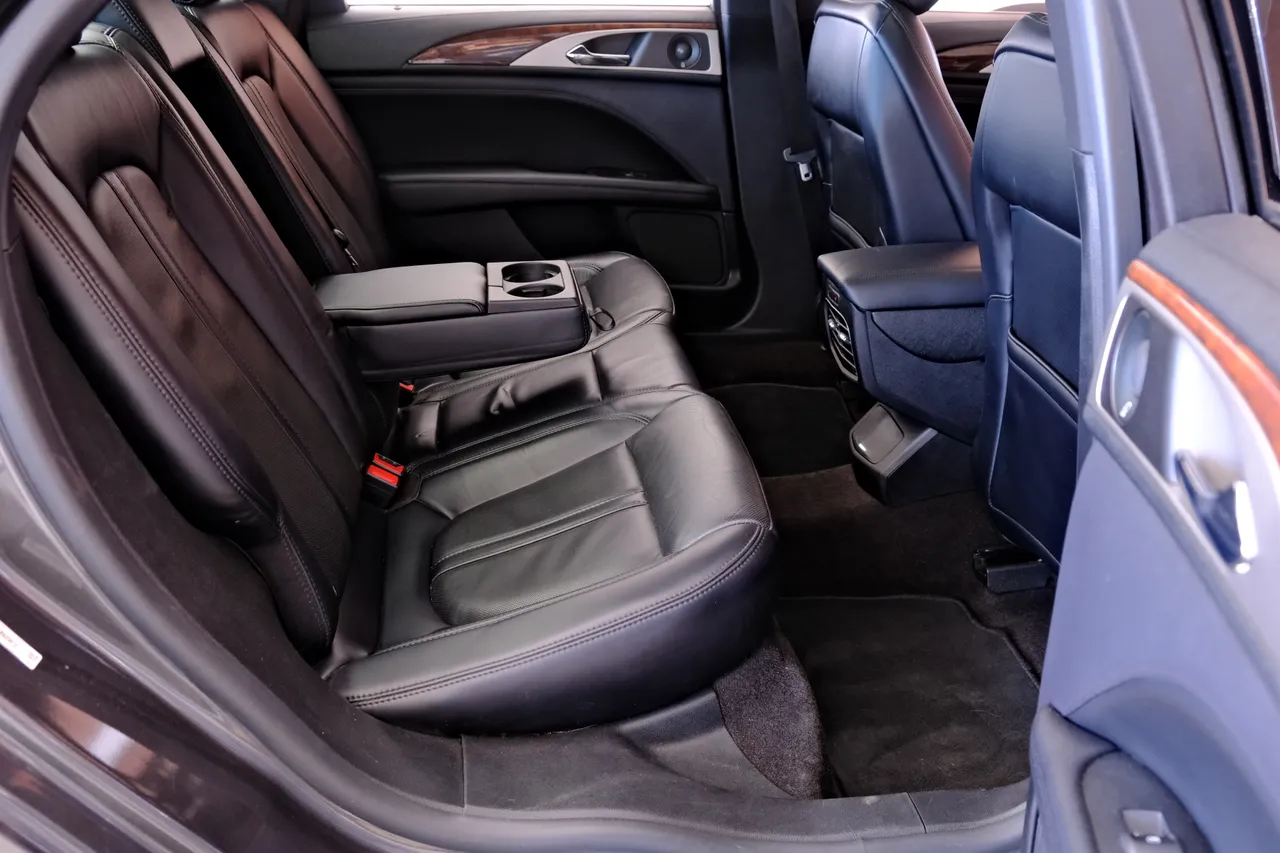 Lincoln MKZ - фото 9