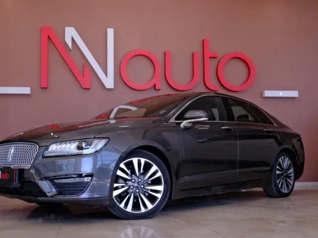 Lincoln MKZ - фото 1