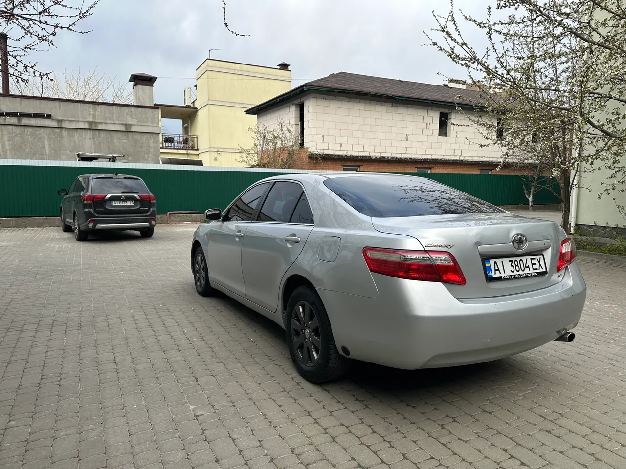 Toyota Camry - фото 6