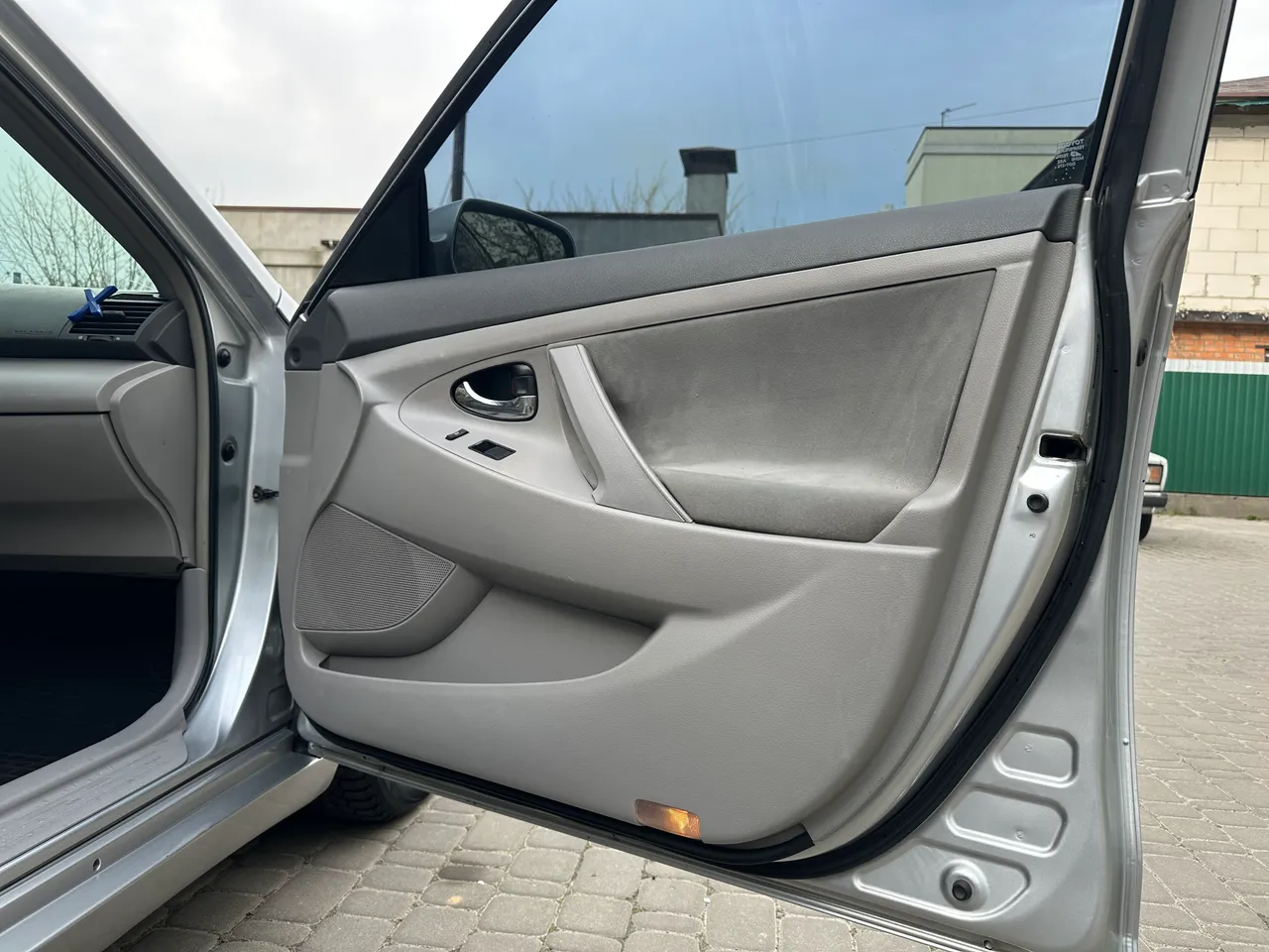 Toyota Camry - фото 15