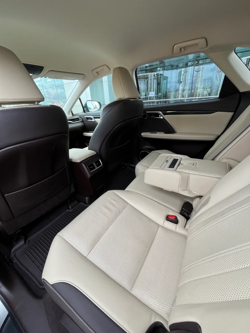 Lexus RX - фото 10