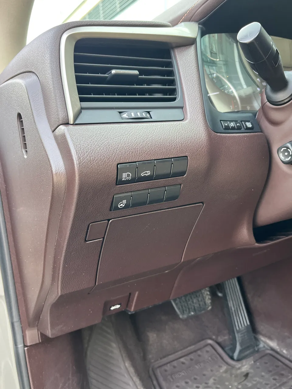 Lexus RX - фото 28