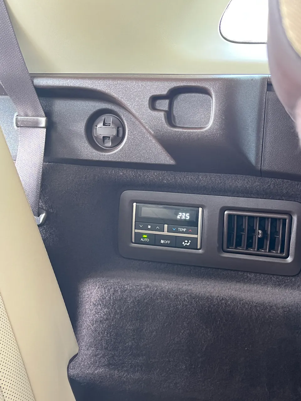 Lexus RX - фото 16