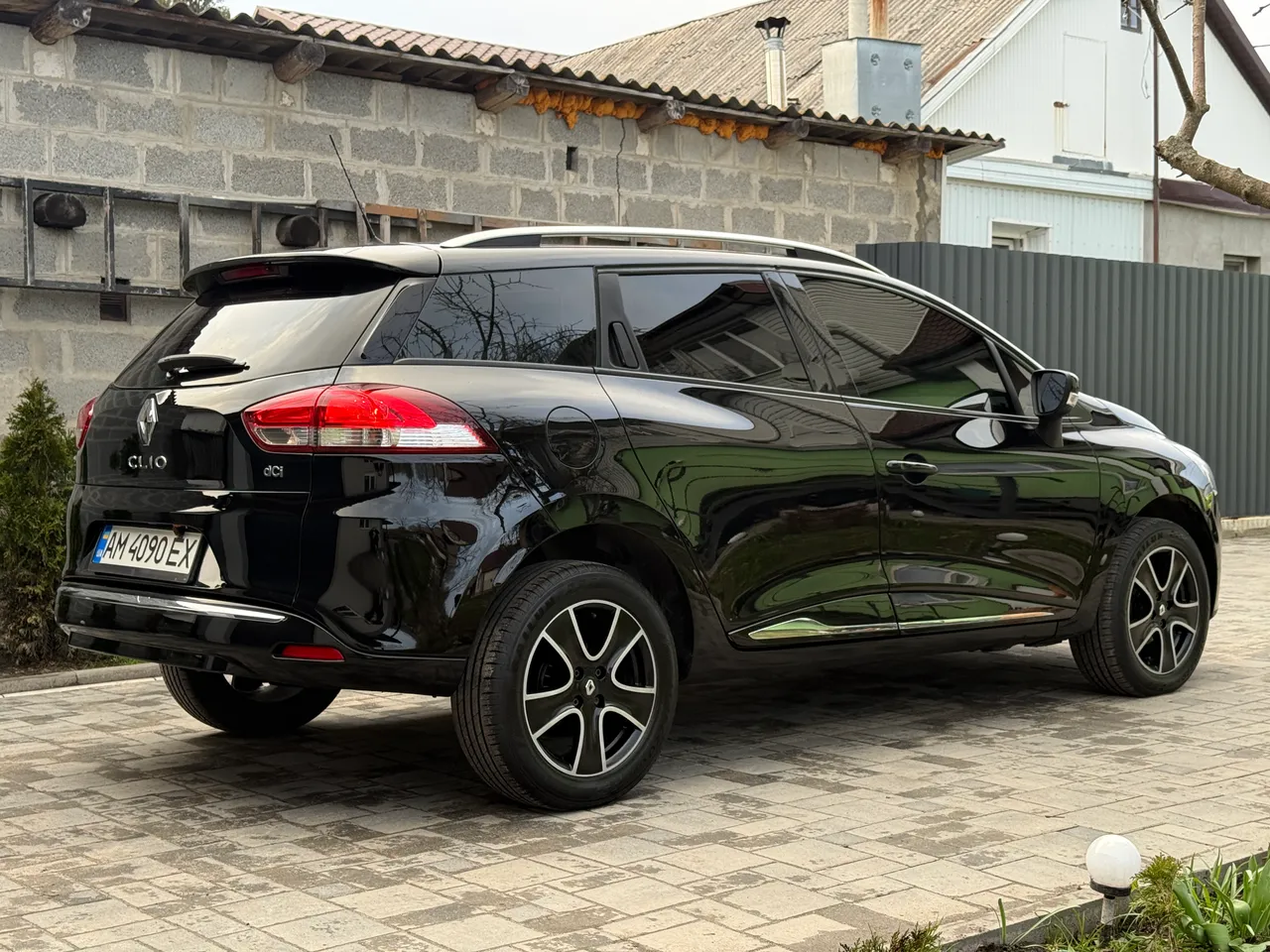 Renault Clio - фото 6