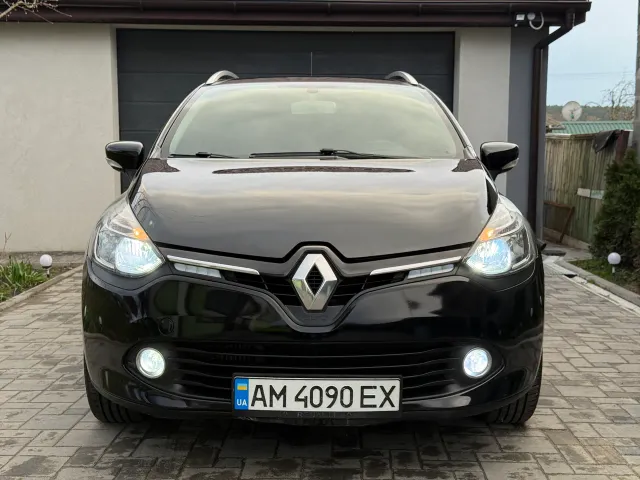 Renault Clio - фото 4