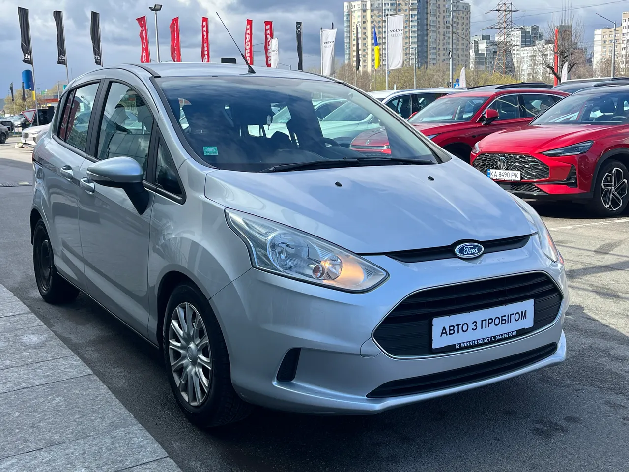 Ford B-MAX - фото 4