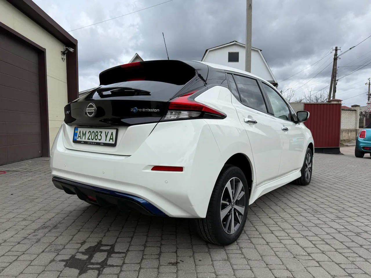 Nissan Leaf - фото 7