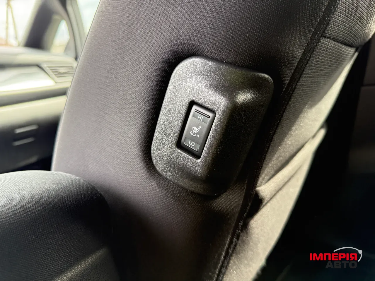 Nissan Leaf - фото 42