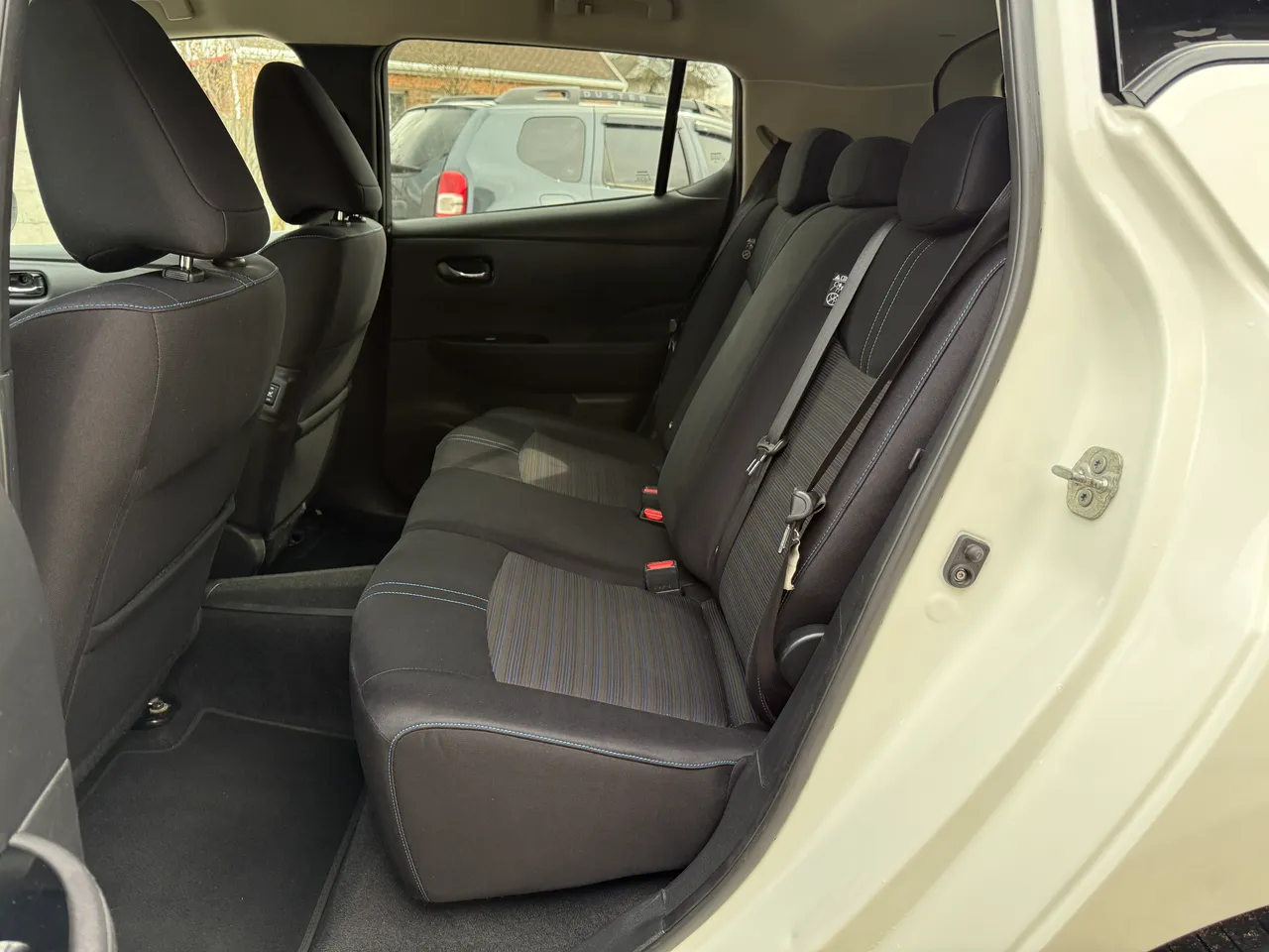 Nissan Leaf - фото 28