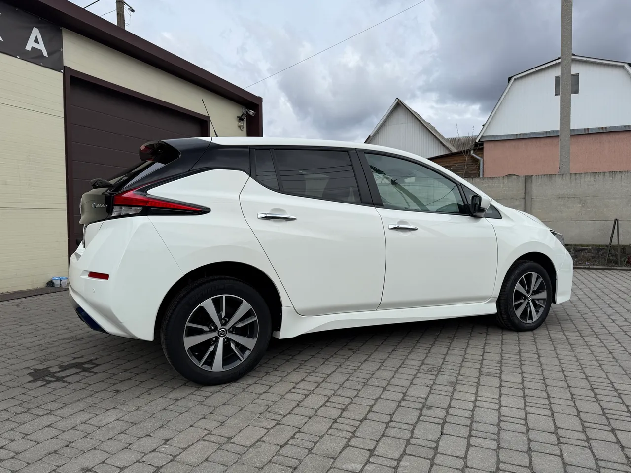 Nissan Leaf - фото 6