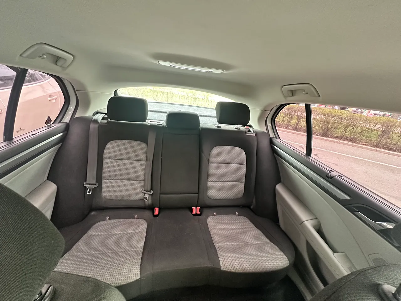 Skoda Superb - фото 13