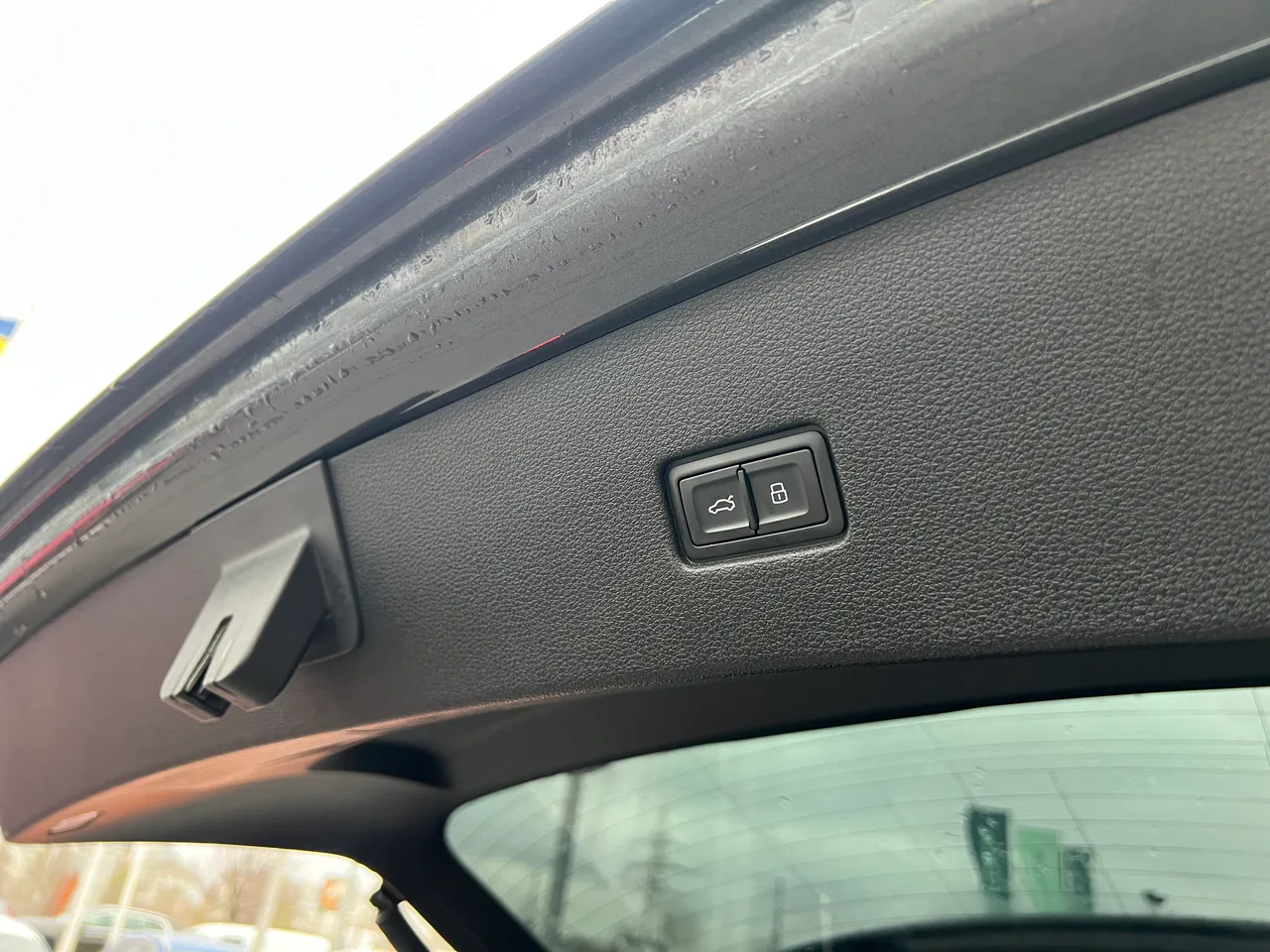 Audi Q8 - фото 36