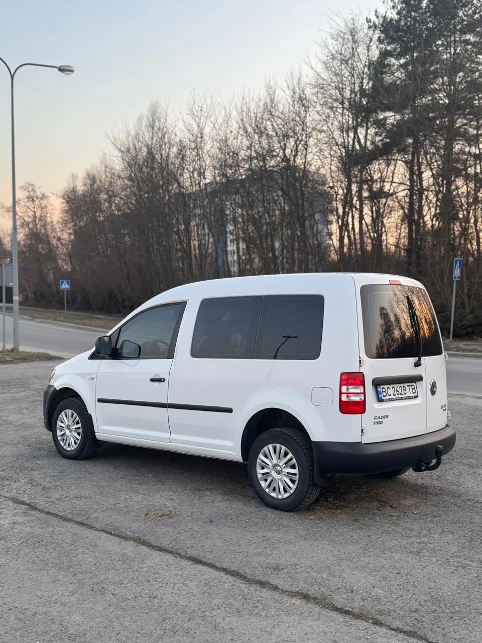 Volkswagen Caddy - фото 2