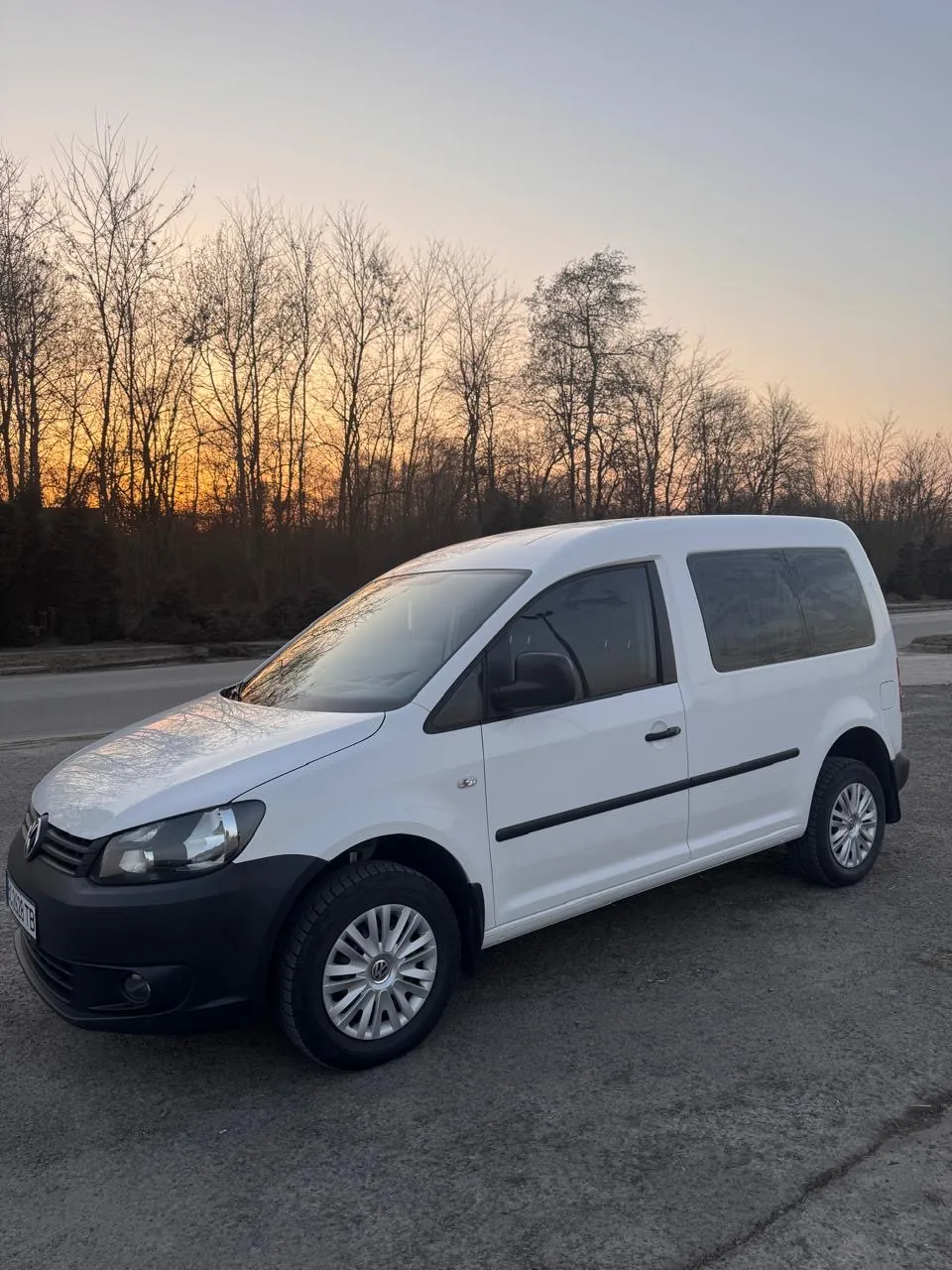 Volkswagen Caddy - фото 8