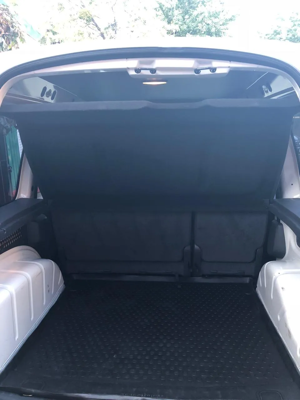 Volkswagen Caddy - фото 15