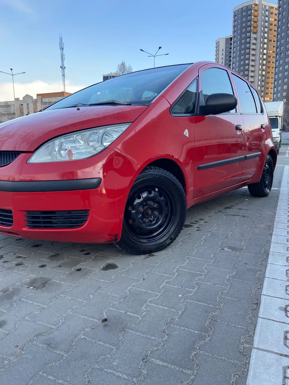 Mitsubishi Colt - фото 4