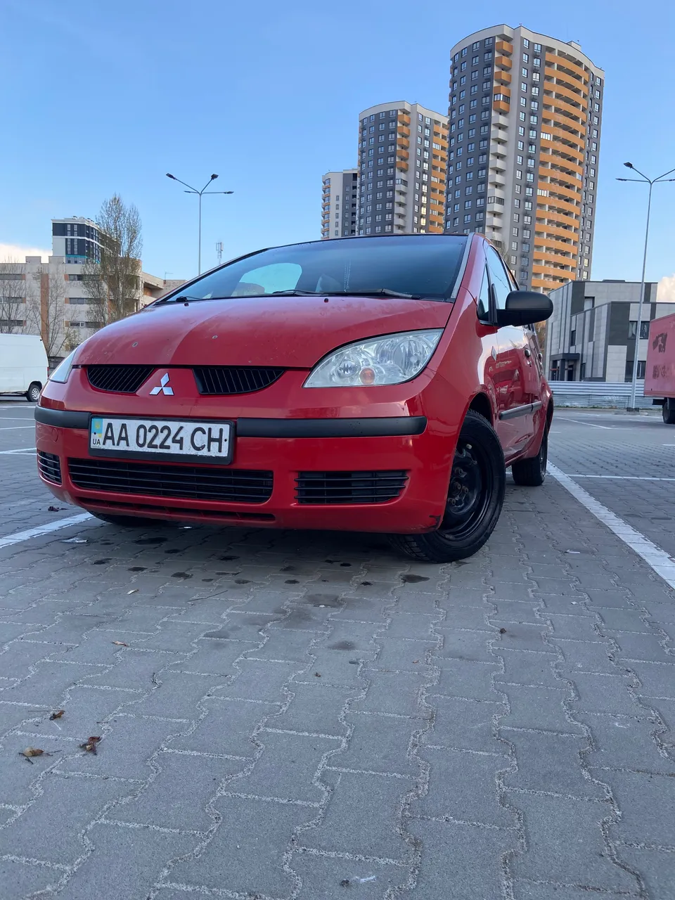 Mitsubishi Colt - фото 8