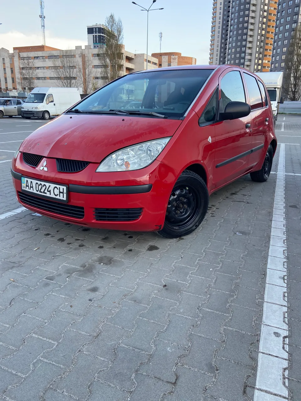 Mitsubishi Colt - фото 1