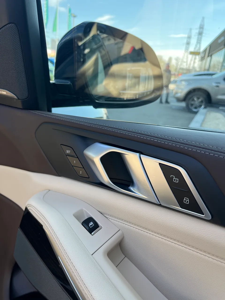 BMW X5 - фото 16