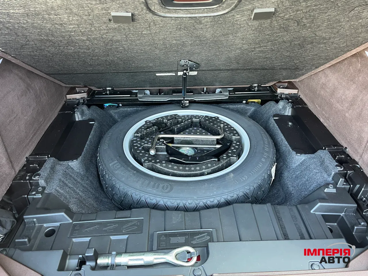 BMW X5 - фото 11