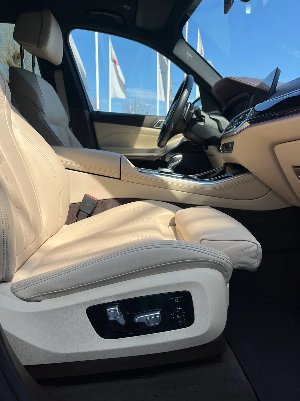 BMW X5 - фото 15