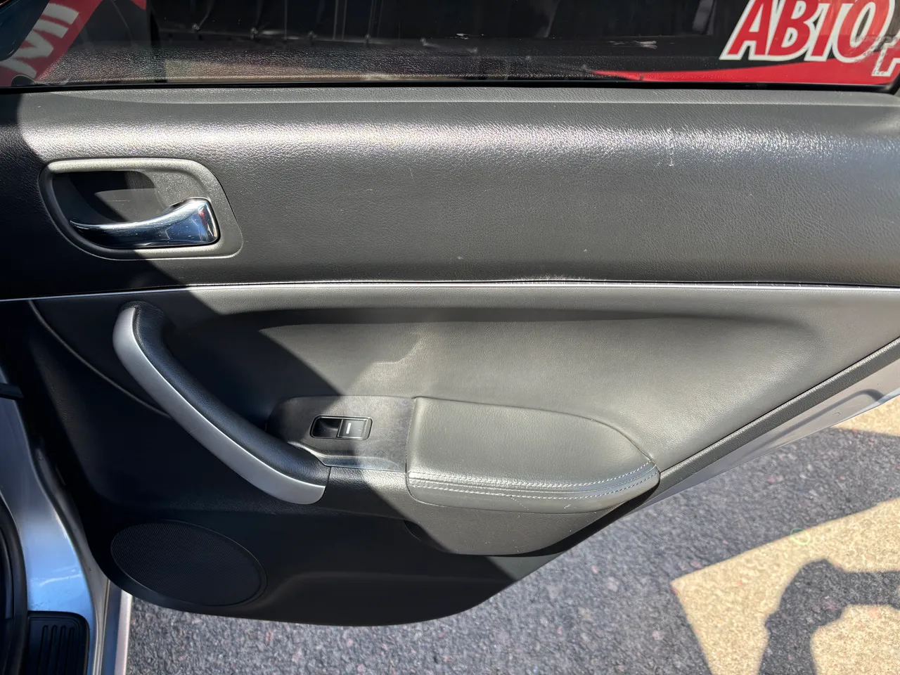 Honda Accord - фото 9