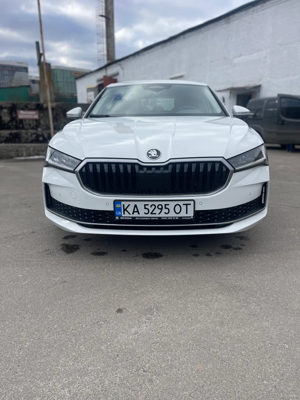 Skoda Superb - фото 12