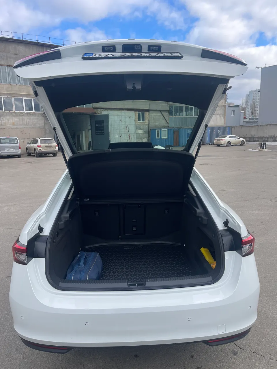 Skoda Superb - фото 14