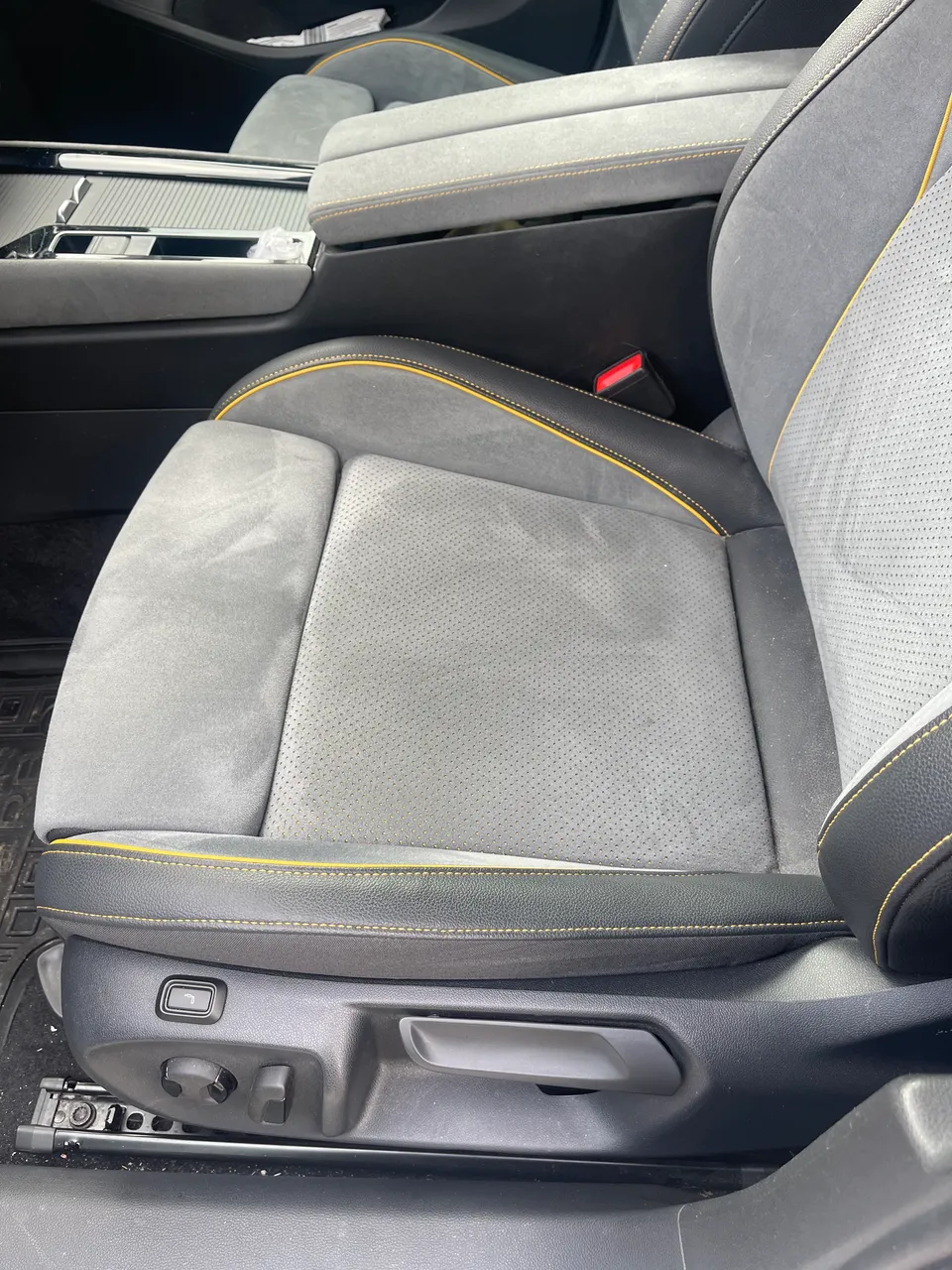 Skoda Superb - фото 23