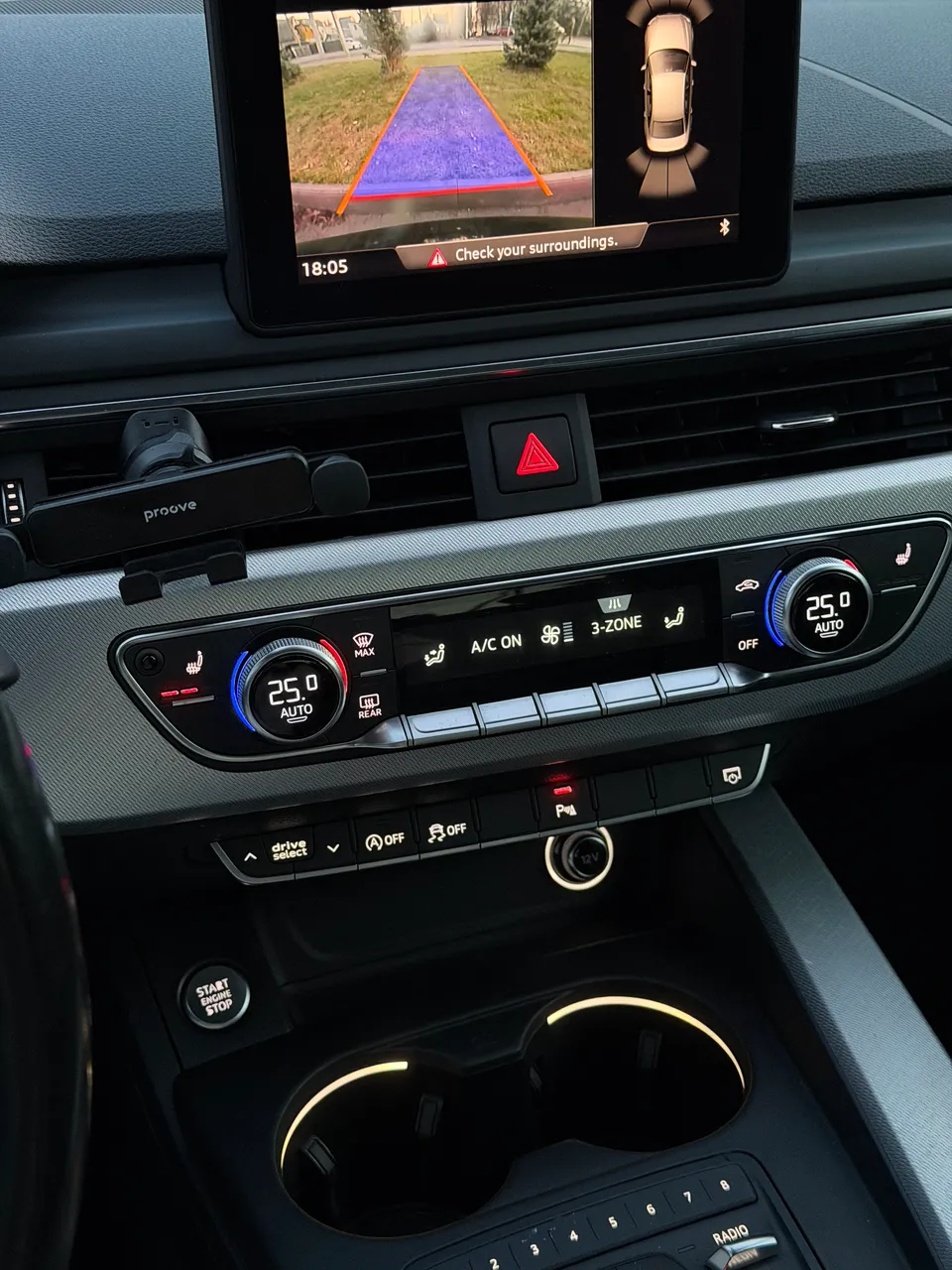 Audi A4 - фото 15