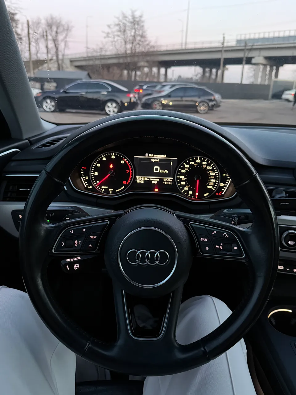 Audi A4 - фото 14