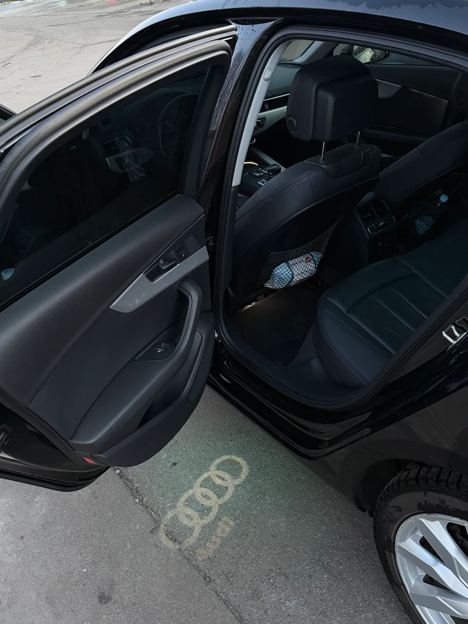 Audi A4 - фото 18