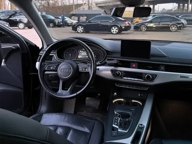 Audi A4 - фото 4