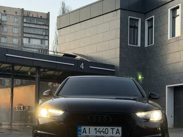 Audi A4 - фото 5