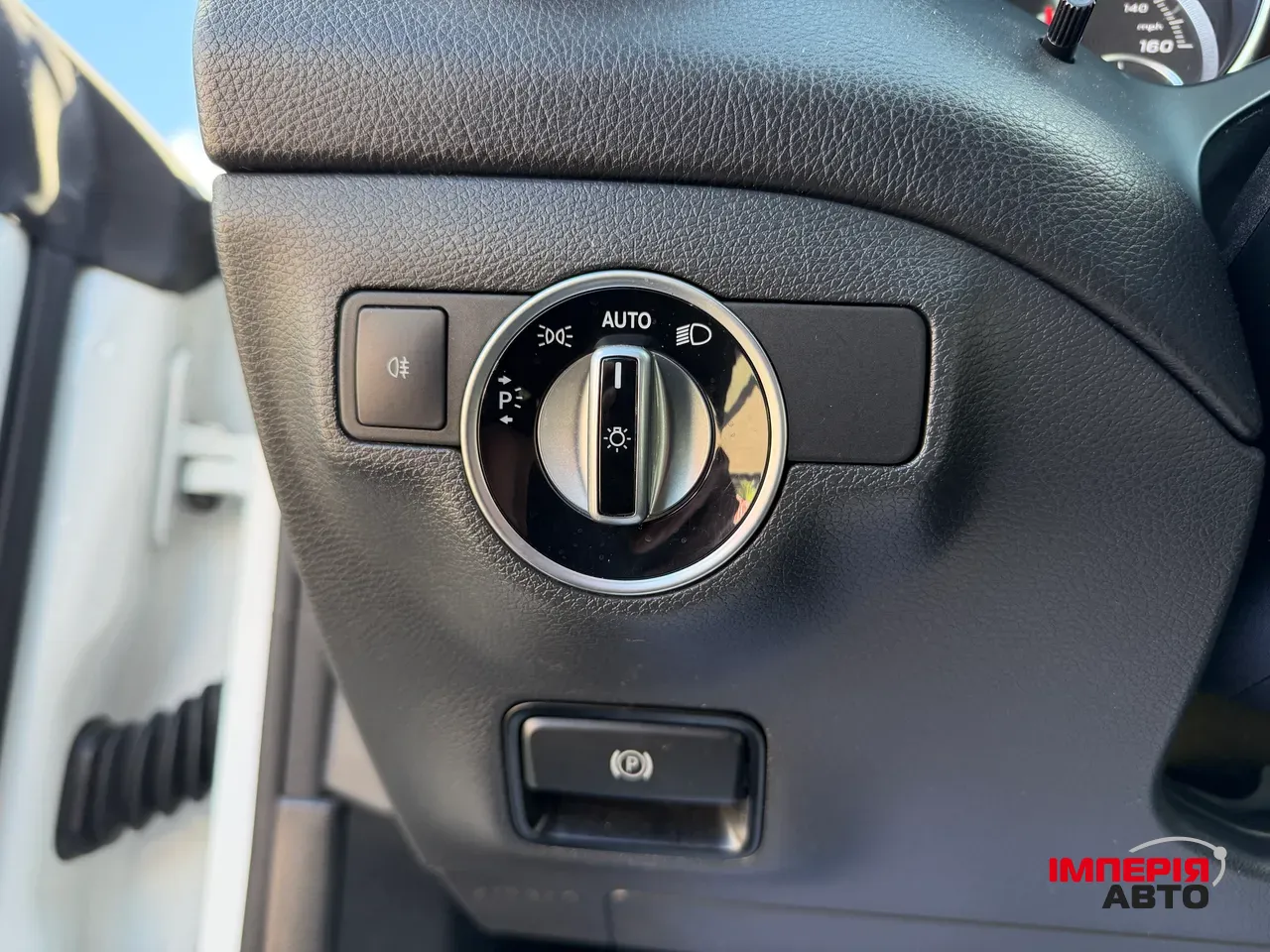 Mercedes-Benz CLA - фото 7