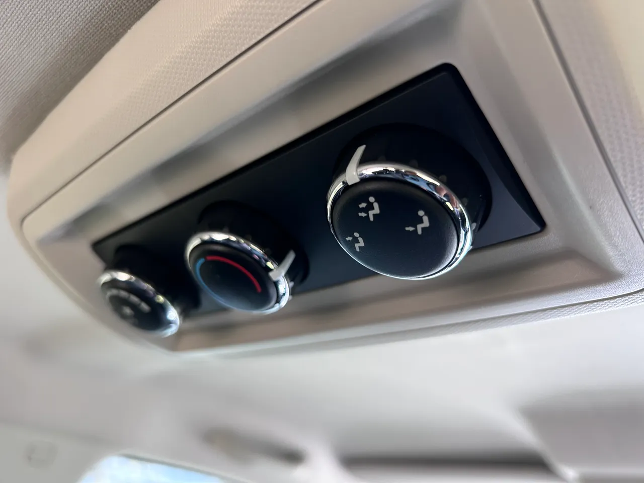 Dodge Journey - фото 12