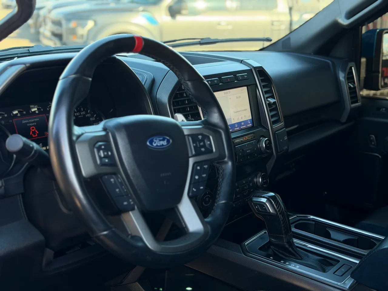 Ford F-150 - фото 9